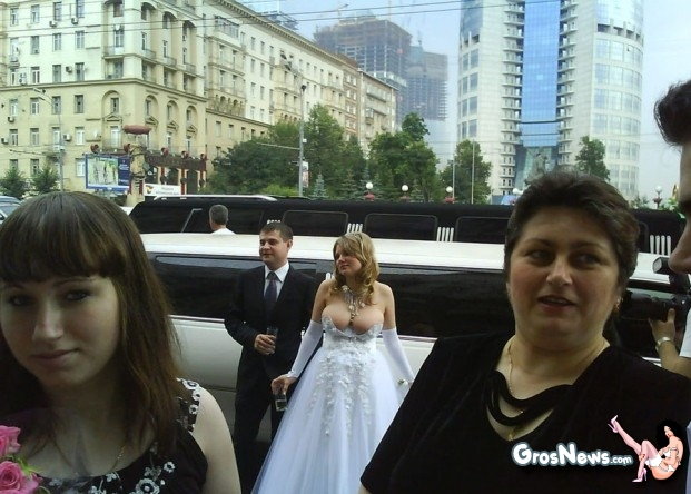 Une mariée très sexy Une mariée très sexy